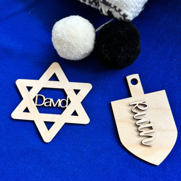 CUSTOM GIFT TAGS HOLIDAY NAME TAGS TABLE SETTING STOCKING TAGS HANUKKAH - Picture 4 of 7